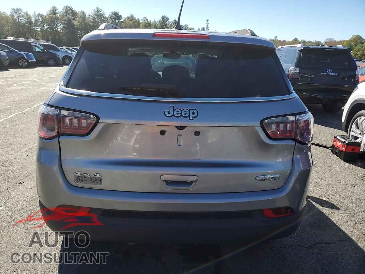 JEEP COMPASS 2019 - 3C4NJDBB4KT598950