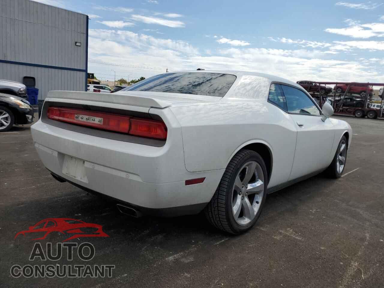 DODGE CHALLENGER 2013 - 2C3CDYAG0DH531104