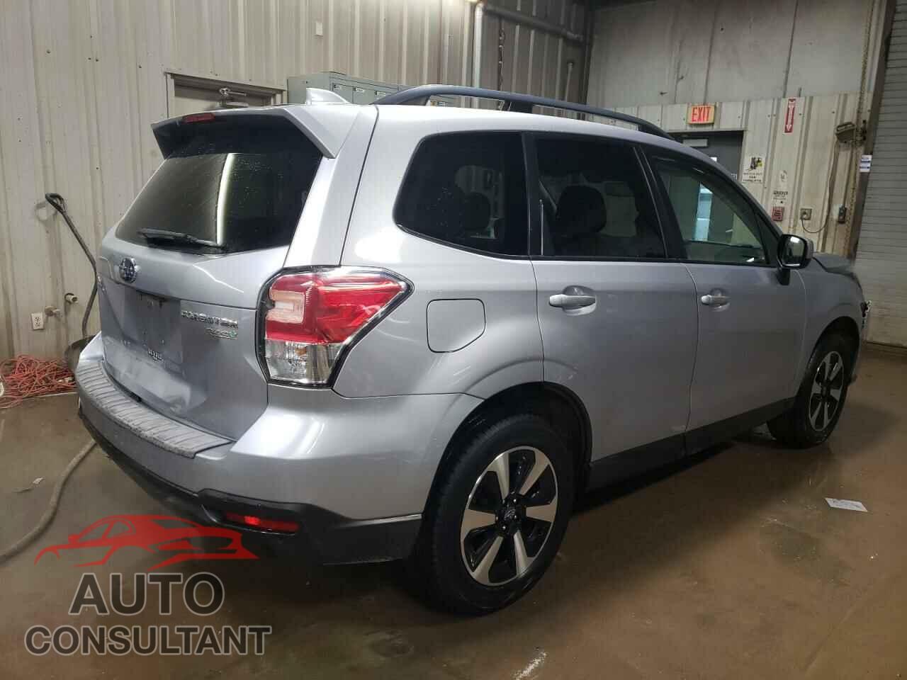SUBARU FORESTER 2017 - JF2SJAGC0HH545397