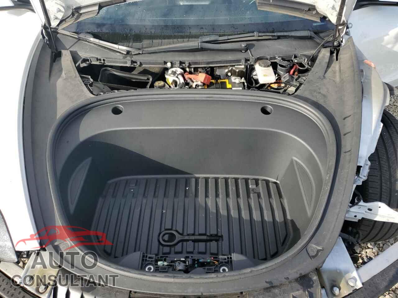TESLA MODEL 3 2022 - 5YJ3E1EB5NF131531