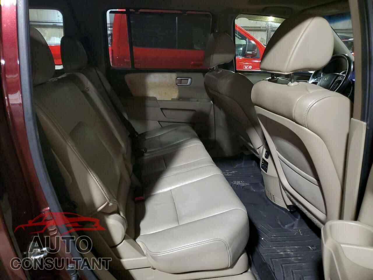 HONDA PILOT 2012 - 5FNYF3H92CB017460
