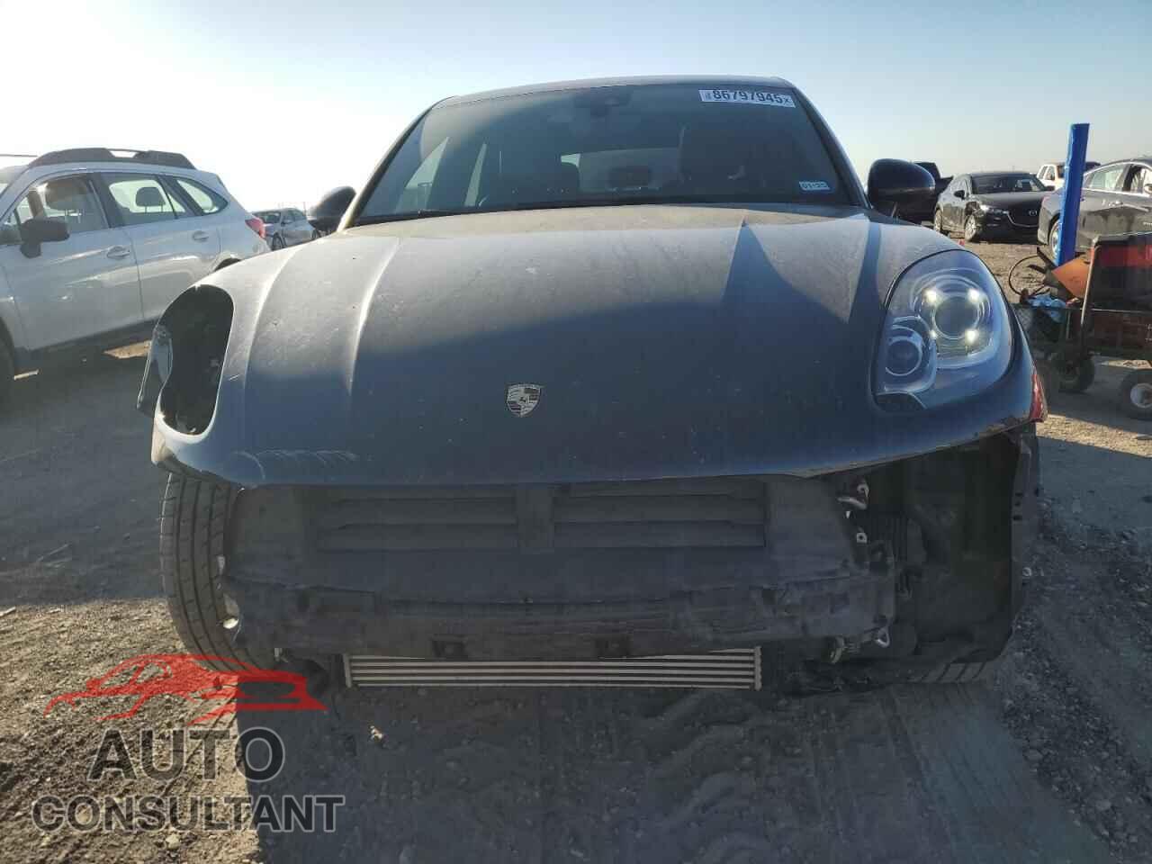 PORSCHE MACAN 2018 - WP1AA2A57JLB02448