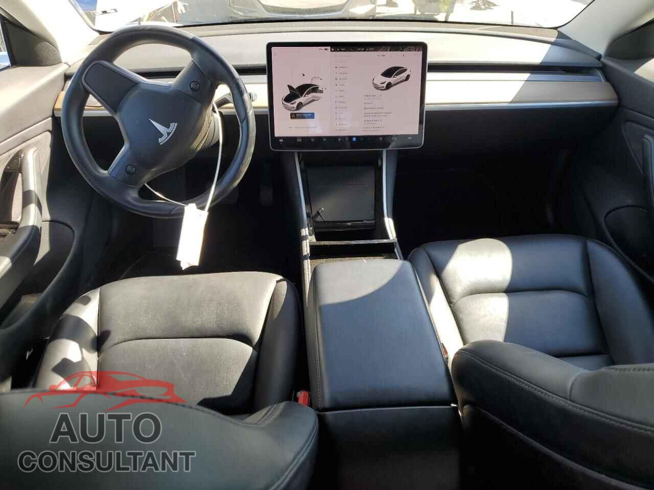 TESLA MODEL 3 2018 - 5YJ3E1EA8JF049617