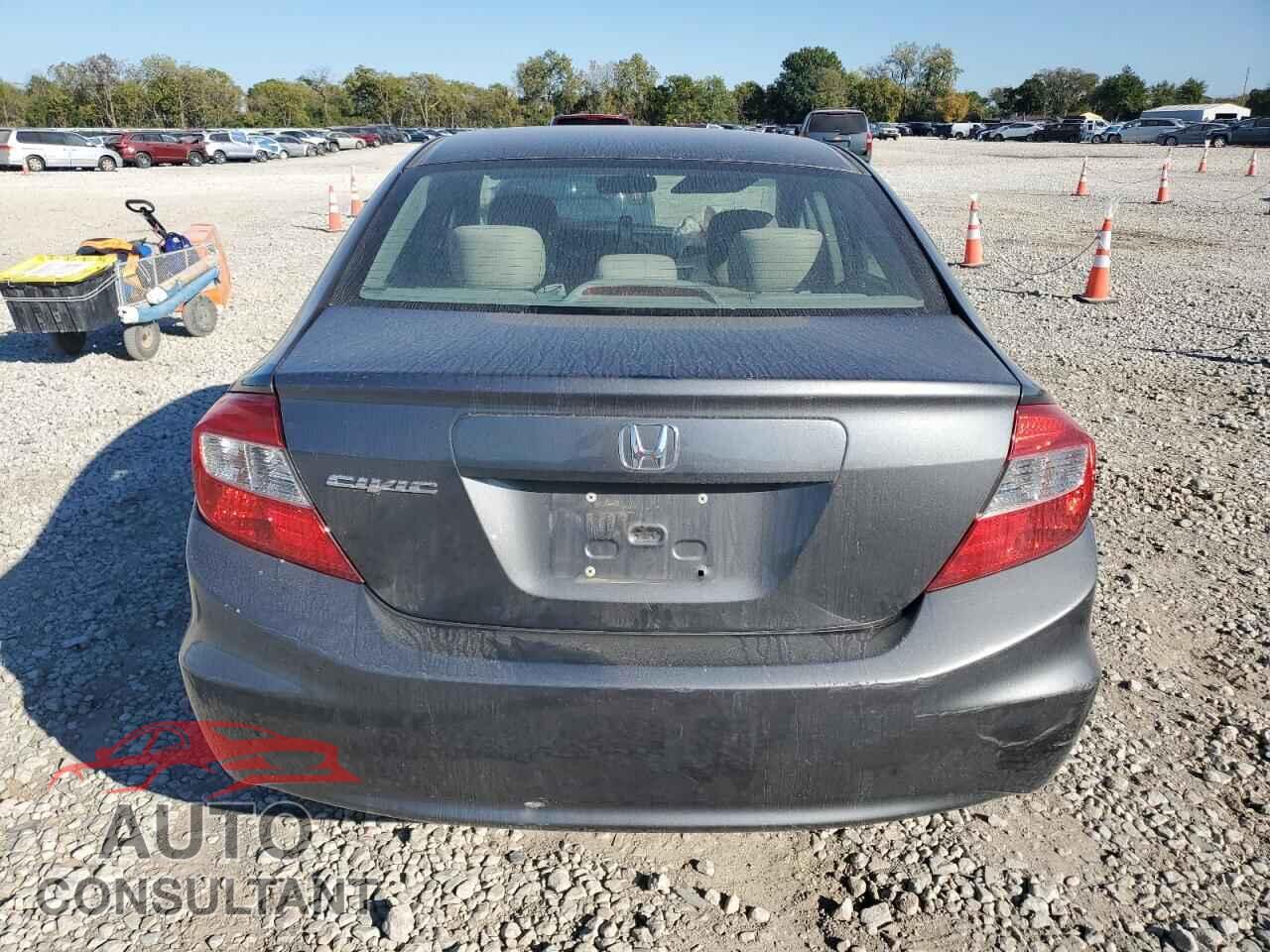 HONDA CIVIC 2012 - 2HGFB2F82CH529996