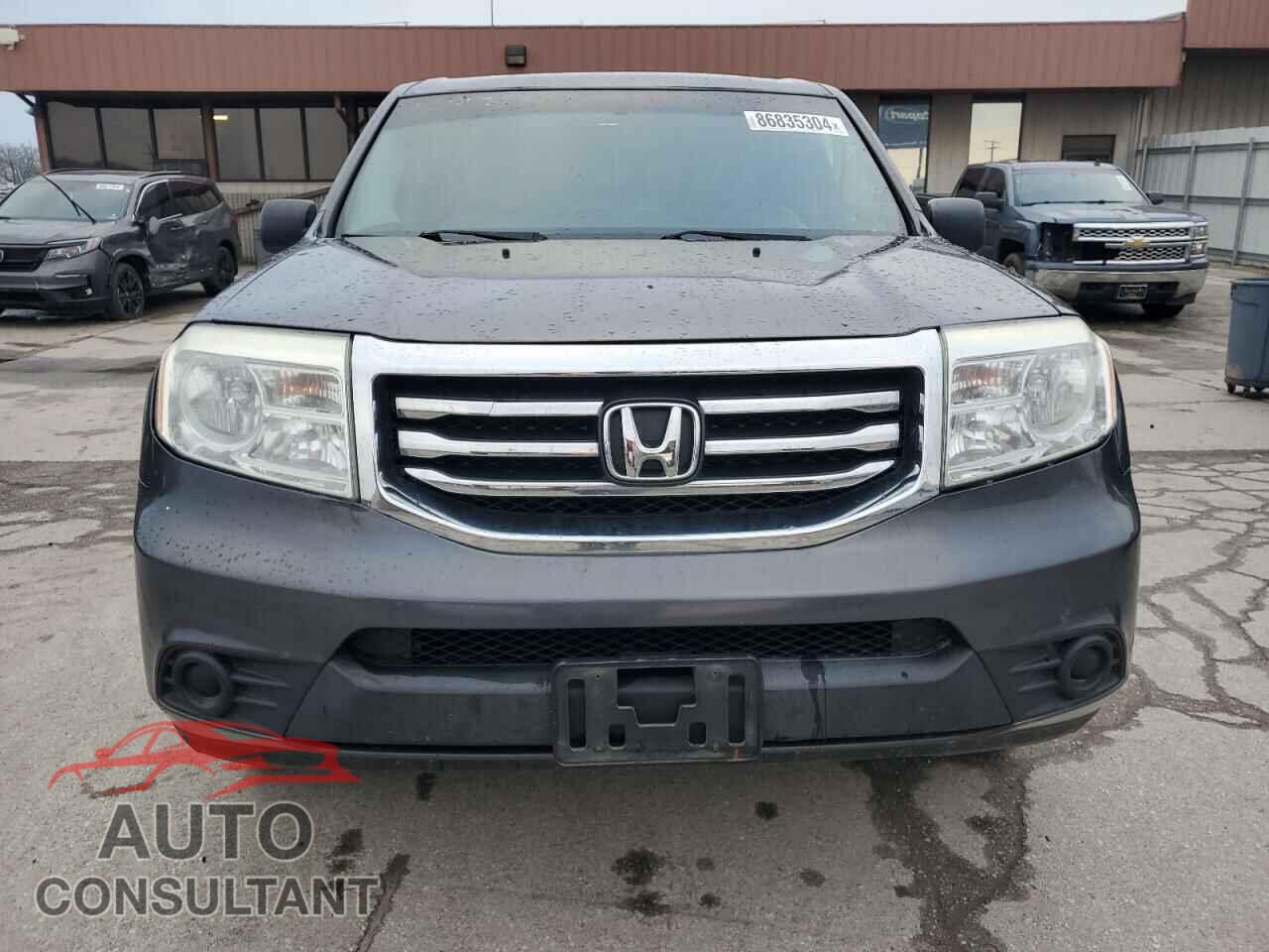 HONDA PILOT 2015 - 5FNYF3H20FB030750