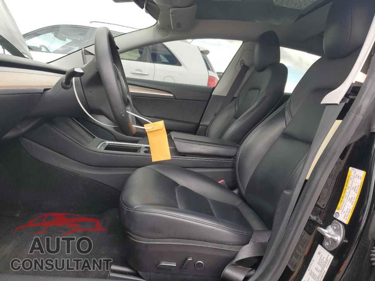 TESLA MODEL 3 2022 - 5YJ3E1EA0NF162564