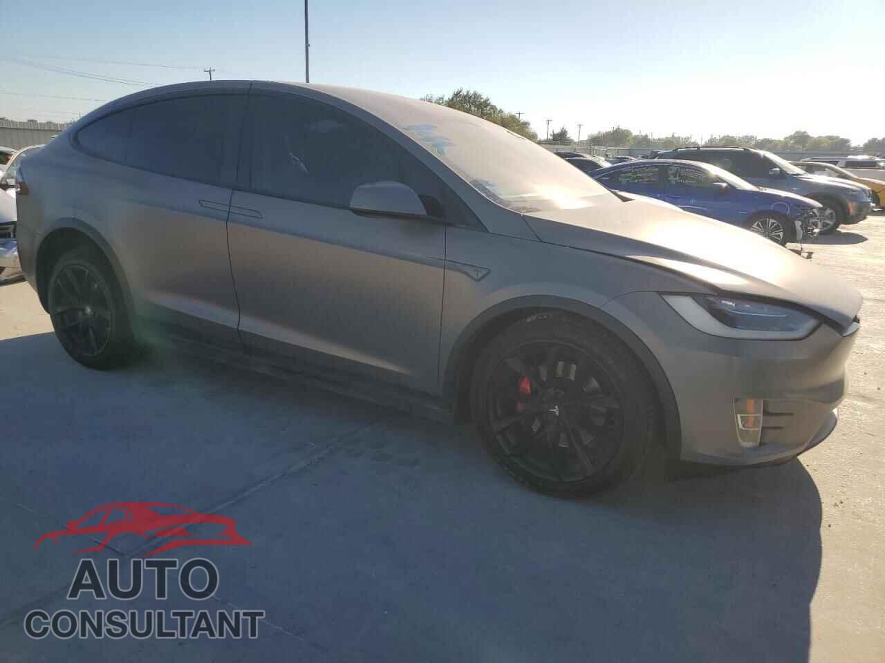 TESLA MODEL X 2016 - 5YJXCBE25GF008280
