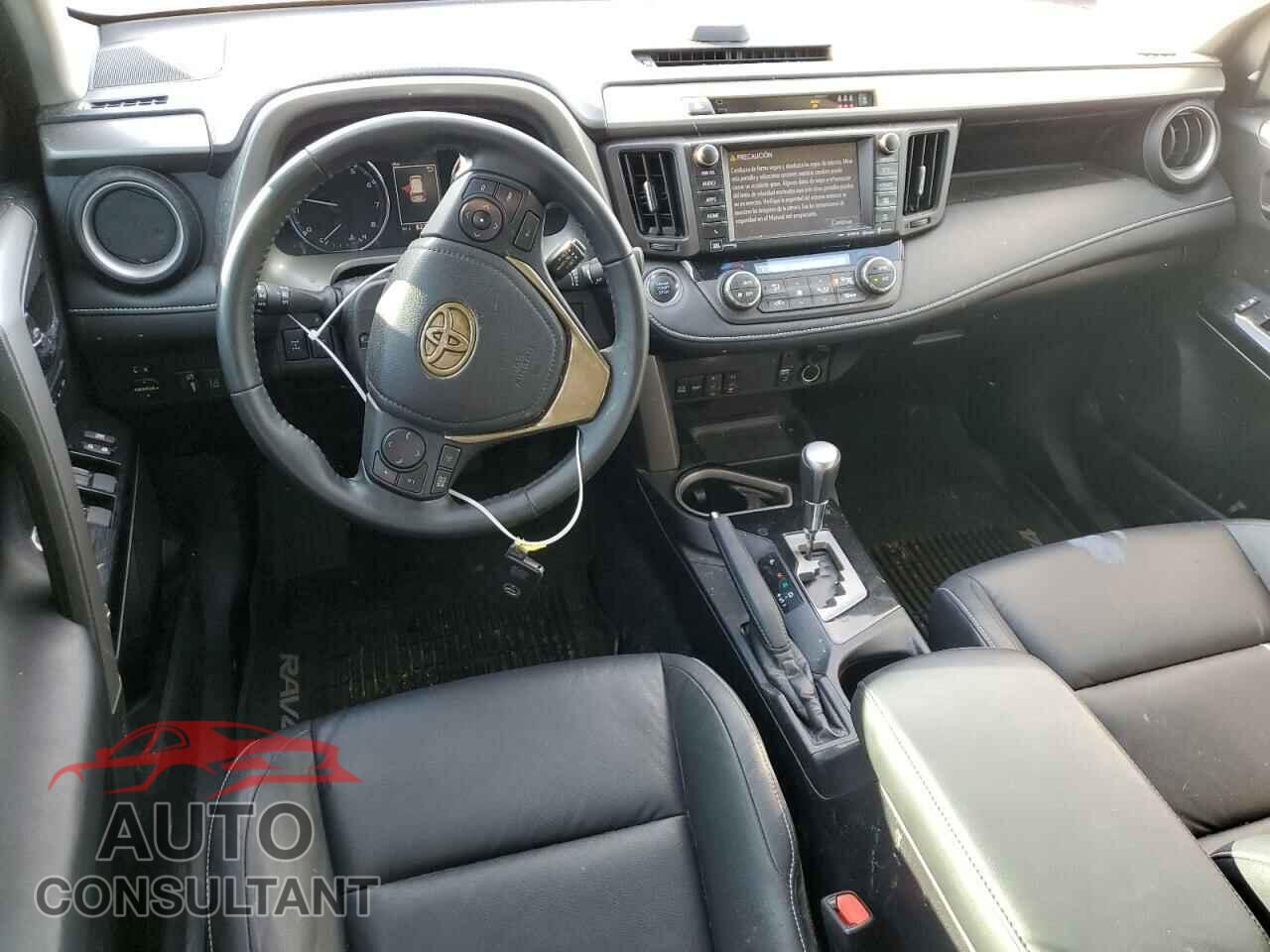 TOYOTA RAV4 2018 - 2T3DFREV1JW778071