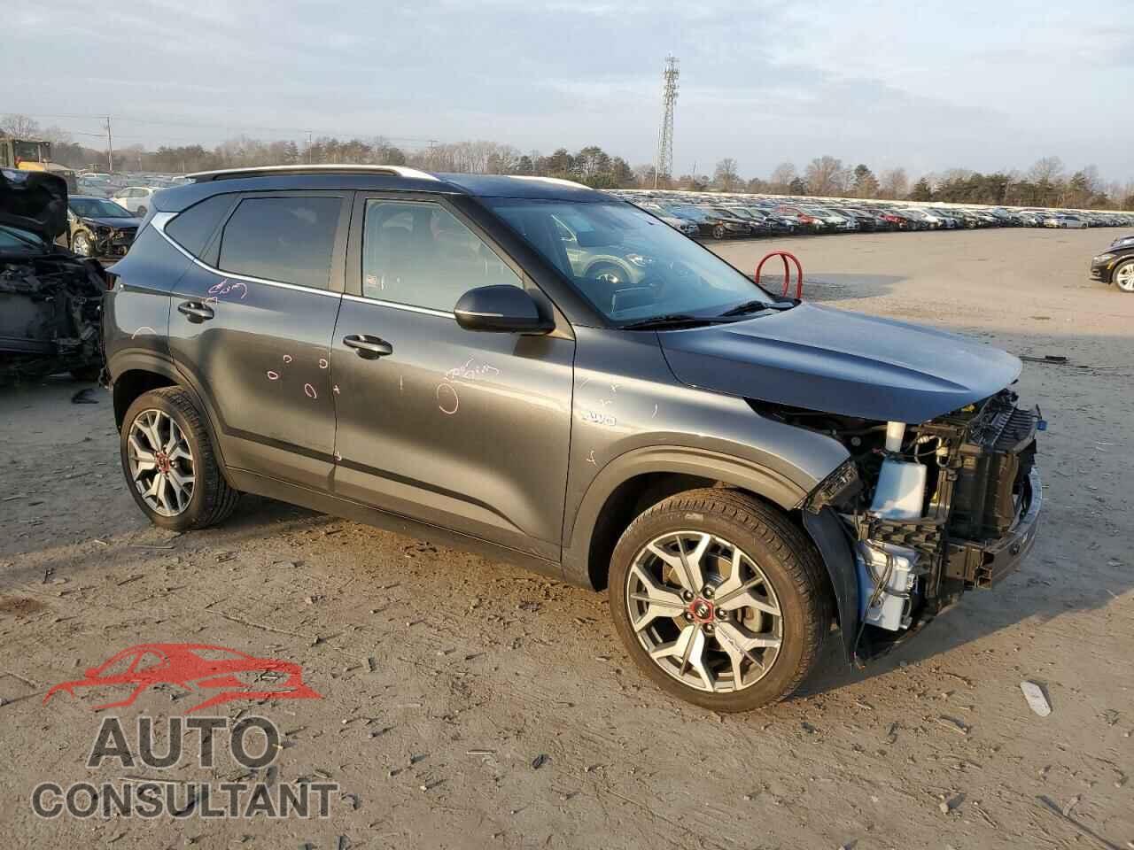 KIA SELTOS 2021 - KNDEUCA27M7052847