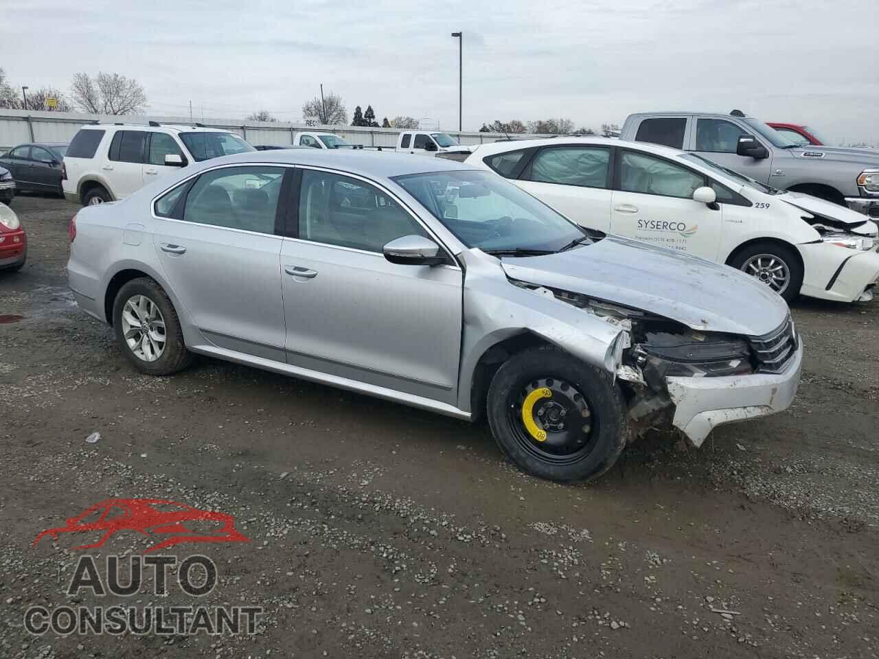VOLKSWAGEN PASSAT 2017 - 1VWAT7A33HC006556