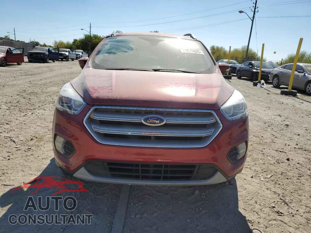 FORD ESCAPE 2017 - 1FMCU9JD6HUC31301
