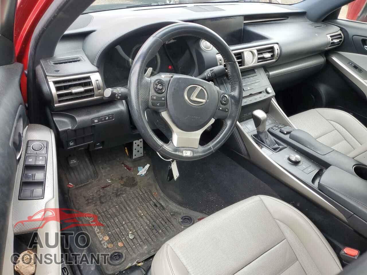 LEXUS IS 2015 - JTHCE1D28F5007756