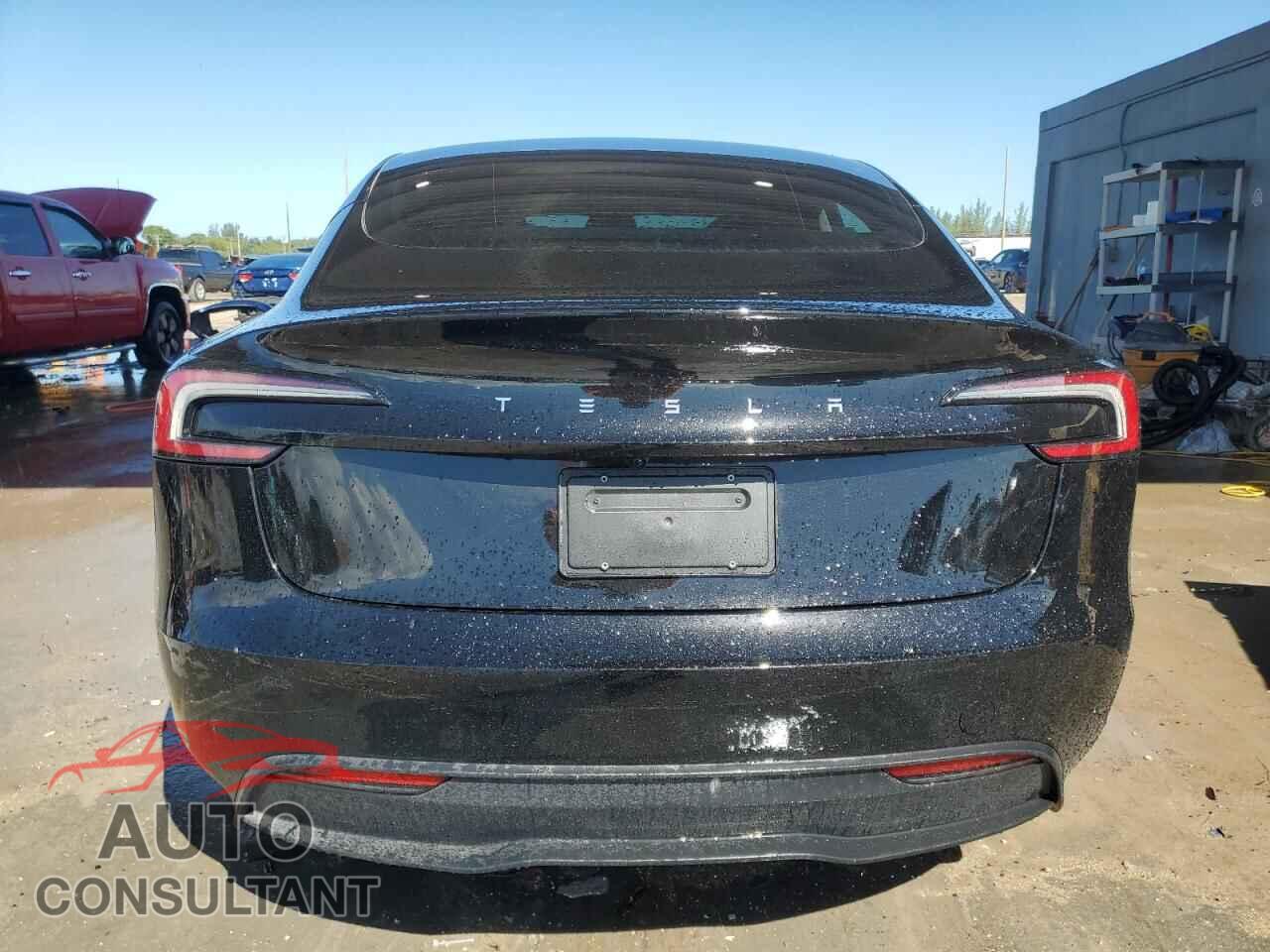 TESLA MODEL 3 2025 - 5YJ3E1EAXSF057381