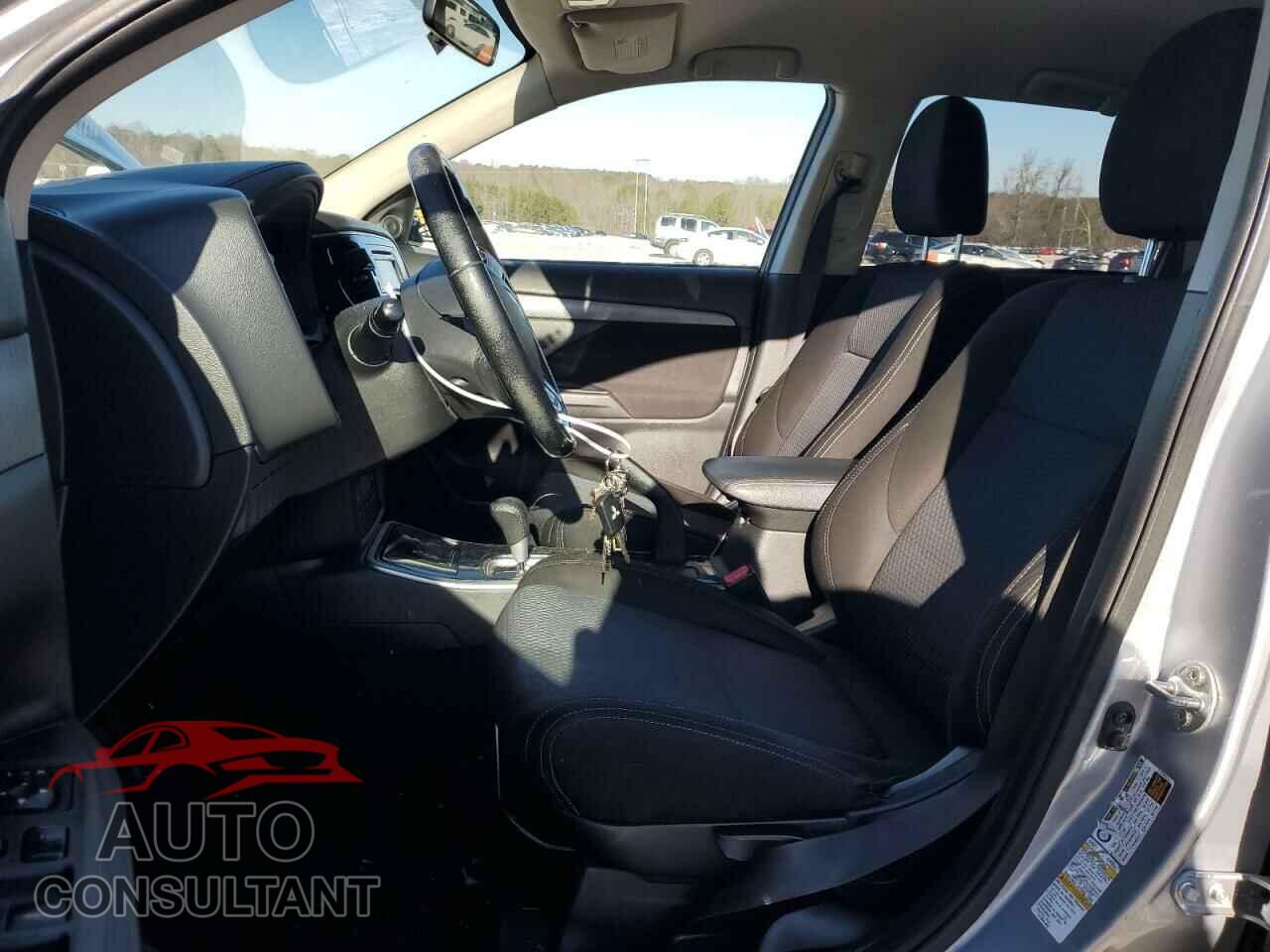 MITSUBISHI OUTLANDER 2017 - JA4AD2A36HZ026052