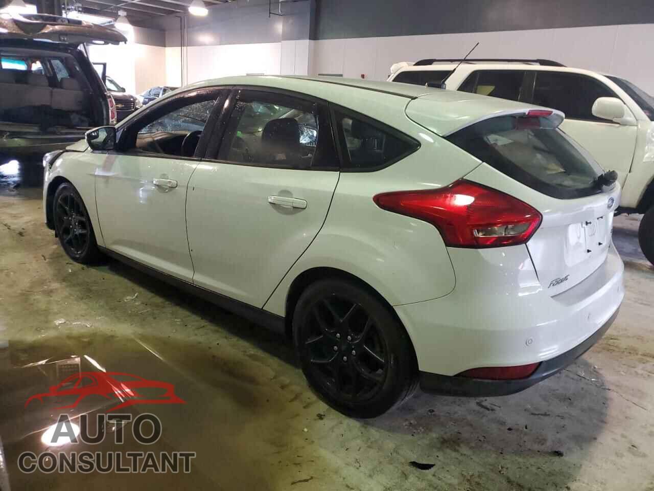 FORD FOCUS 2016 - 1FADP3K28GL222832