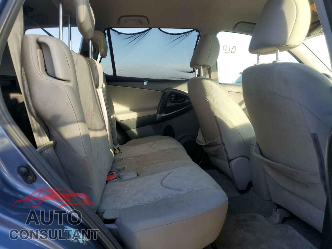 TOYOTA RAV4 2011 - 2T3ZF4DV8BW063722
