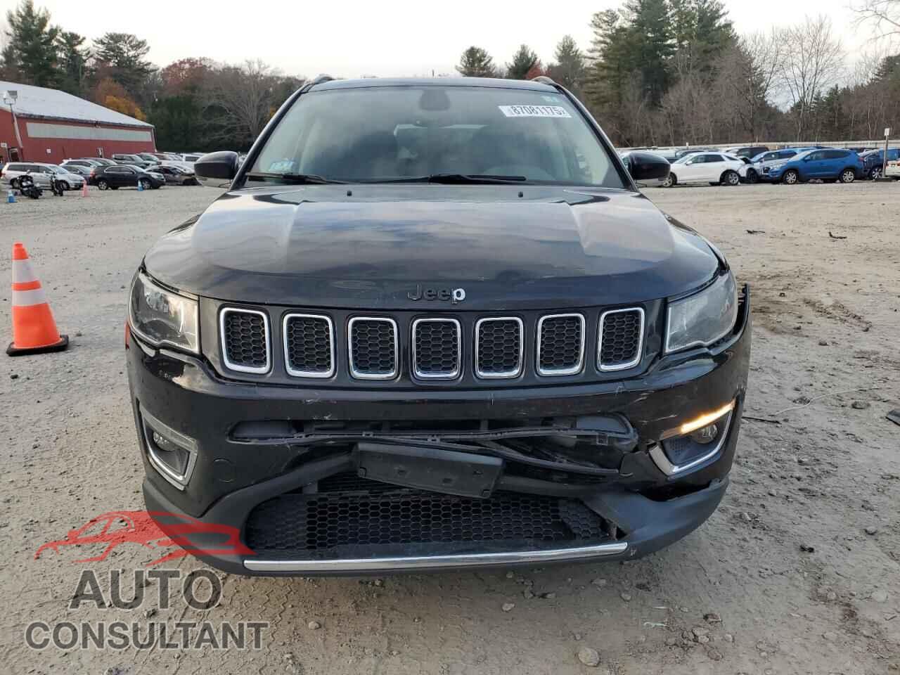 JEEP COMPASS 2018 - 3C4NJDCB8JT200409