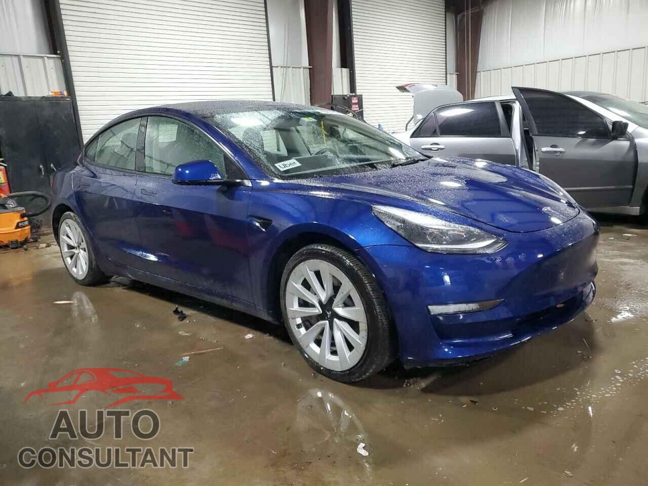 TESLA MODEL 3 2022 - 5YJ3E1EA9NF368661