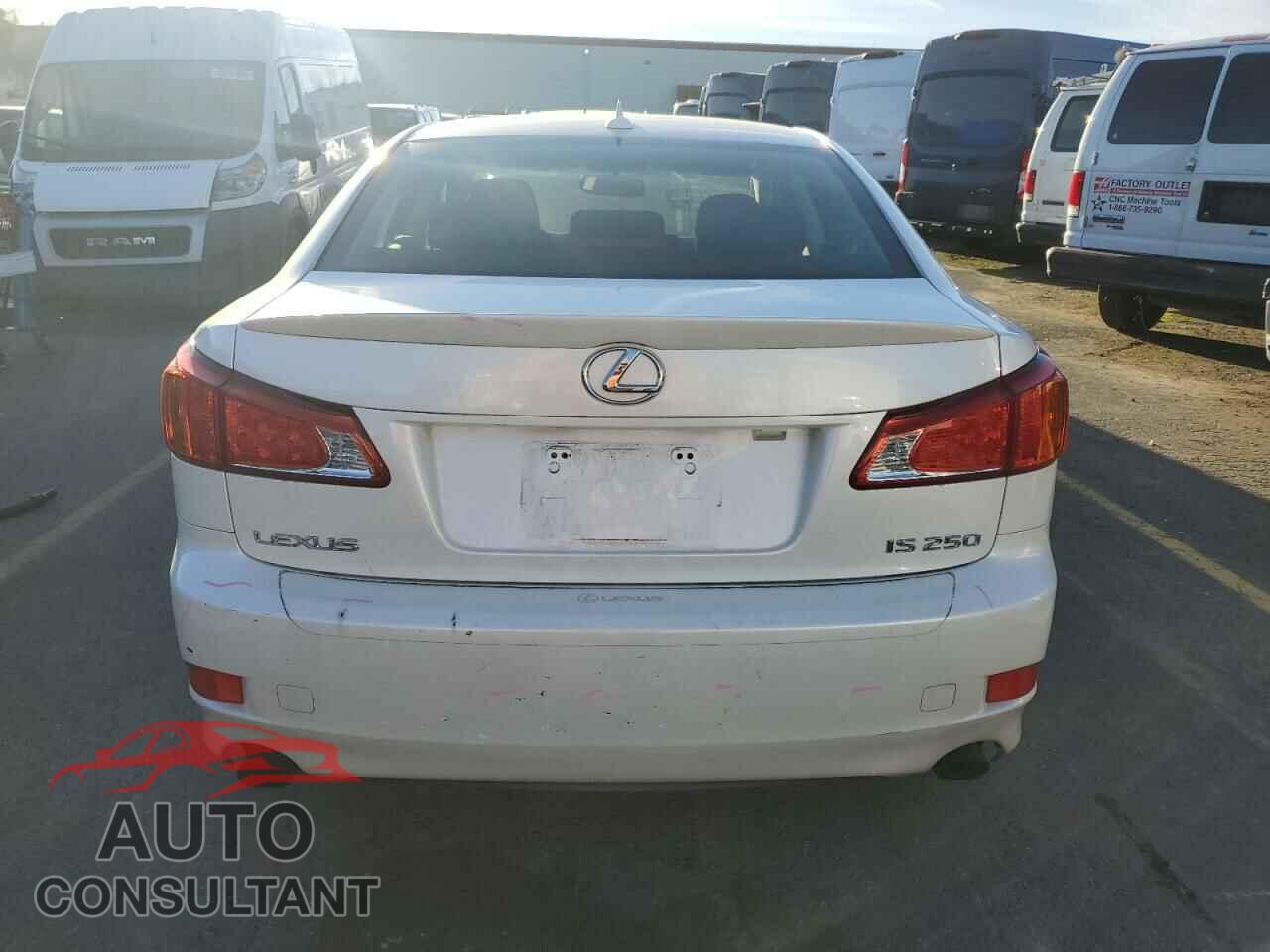 LEXUS IS 2010 - JTHBF5C29A5126538