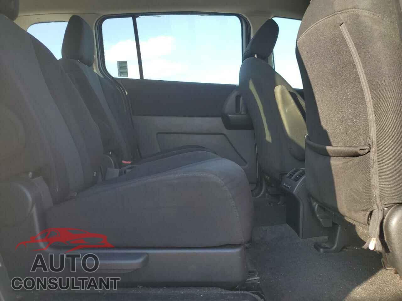 MAZDA 5 2012 - JM1CW2BL5C0118242
