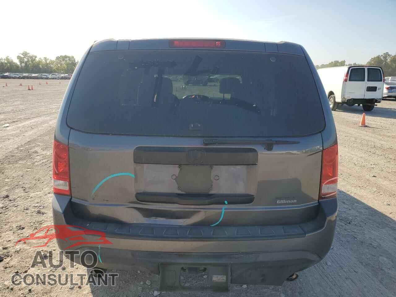HONDA PILOT 2015 - 5FNYF3H36FB012214