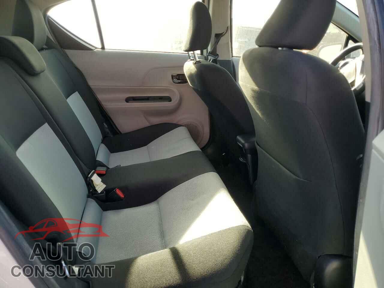 TOYOTA PRIUS 2013 - JTDKDTB34D1542840