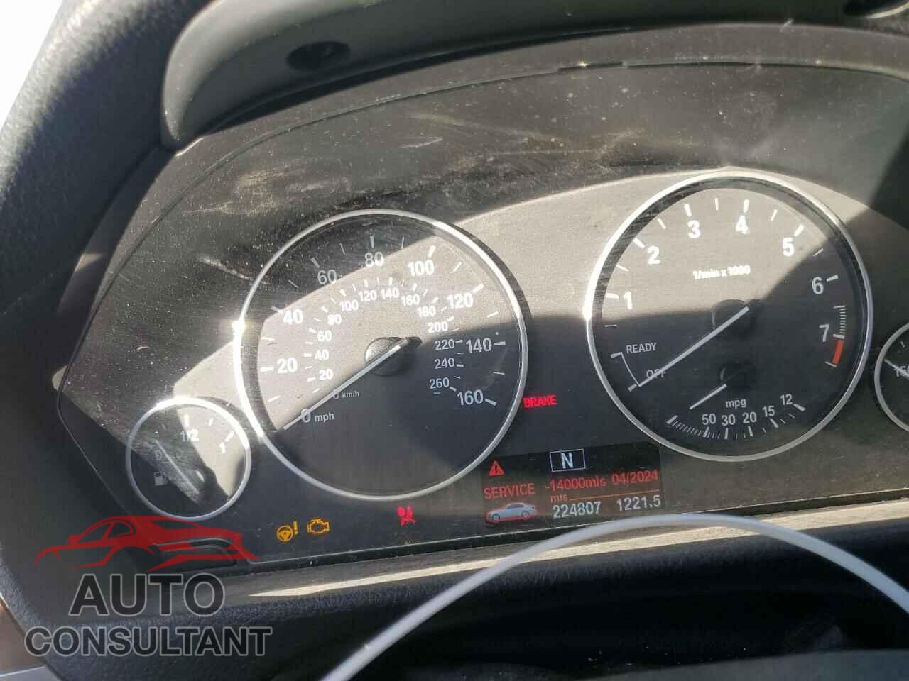 BMW 3 SERIES 2013 - WBA3C1G54DNN93606