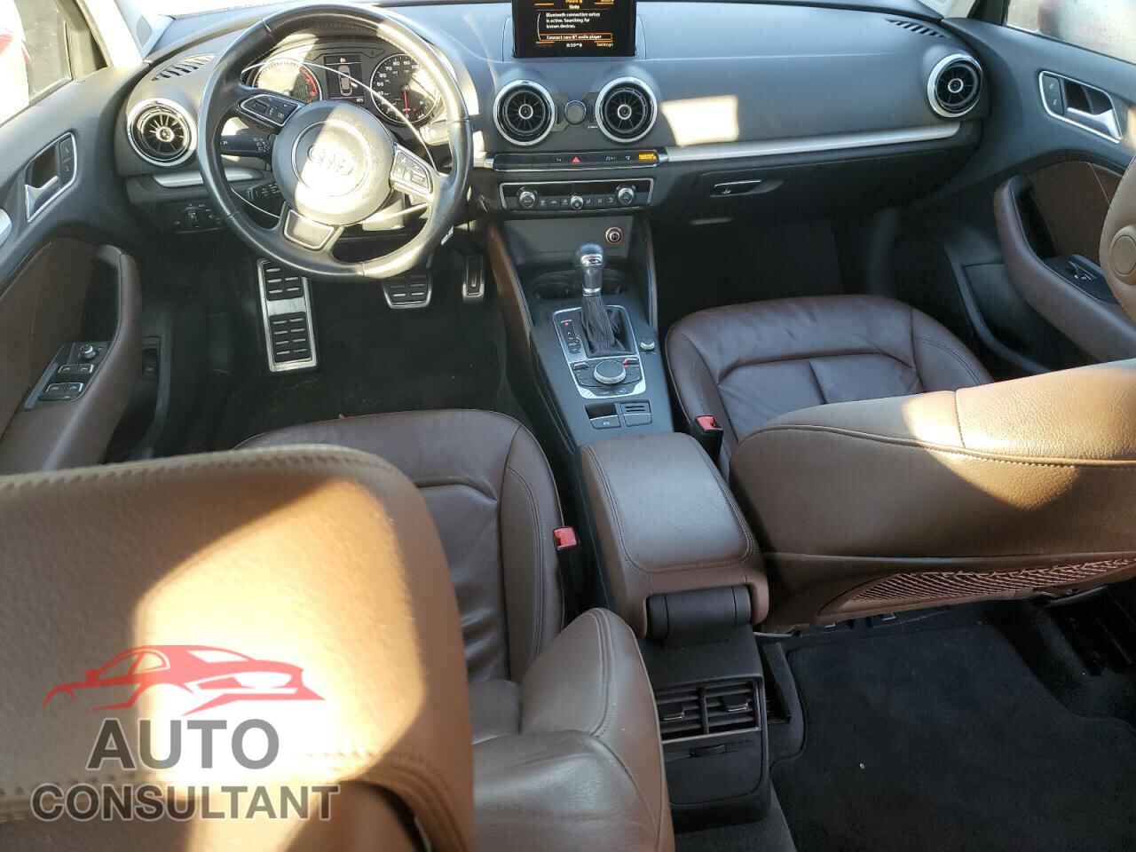 AUDI A3 2016 - WAUA7GFF4G1028292