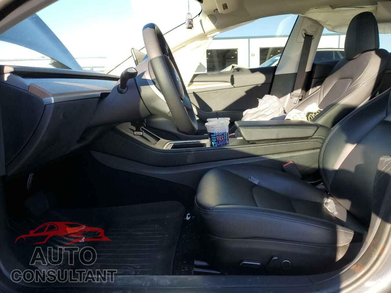 TESLA MODEL 3 2023 - 5YJ3E1EA6PF641395