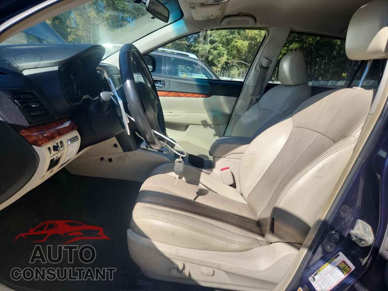 SUBARU OUTBACK 2012 - 4S4BRDJC7C2268398
