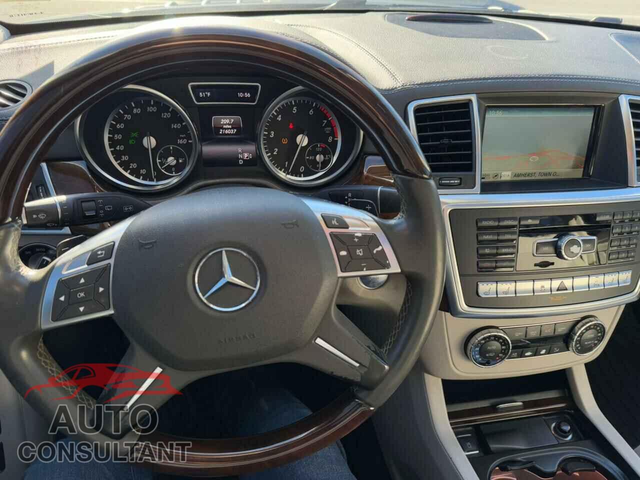 MERCEDES-BENZ GL-CLASS 2014 - 4JGDF7DE0EA353723