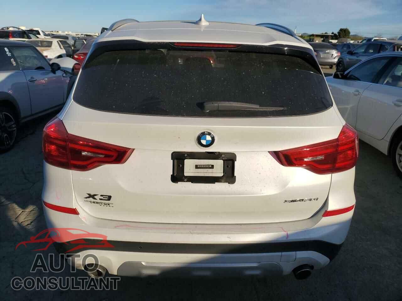 BMW X3 2019 - 5UXTR7C5XKLF26433