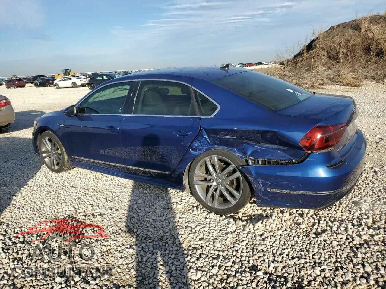 VOLKSWAGEN PASSAT 2017 - 1VWDT7A36HC069938