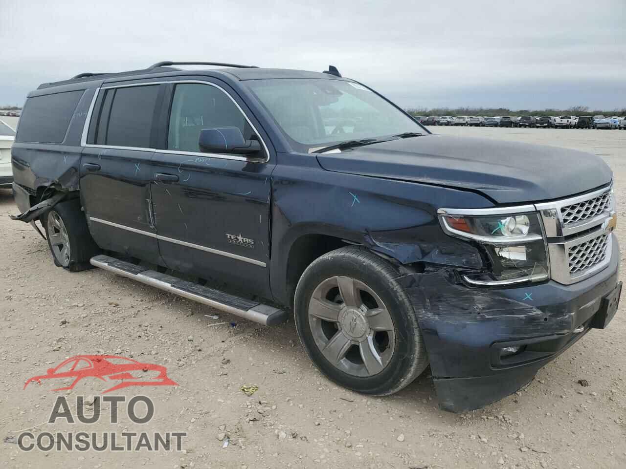 CHEVROLET SUBURBAN 2017 - 1GNSCHKCXHR329762