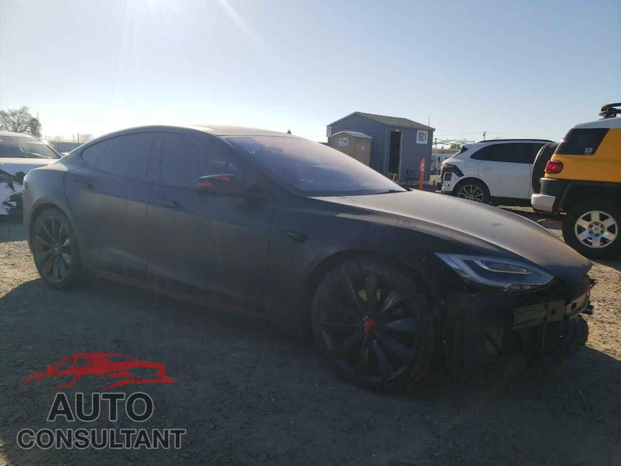 TESLA MODEL S 2017 - 5YJSA1E22HF192735