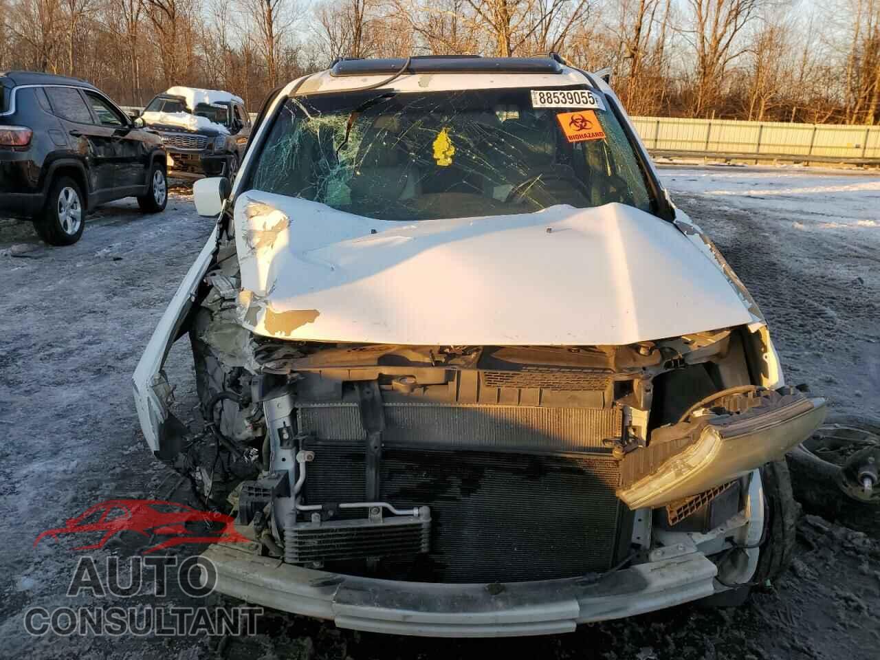 HONDA PILOT 2011 - 5FNYF3H57BB040972