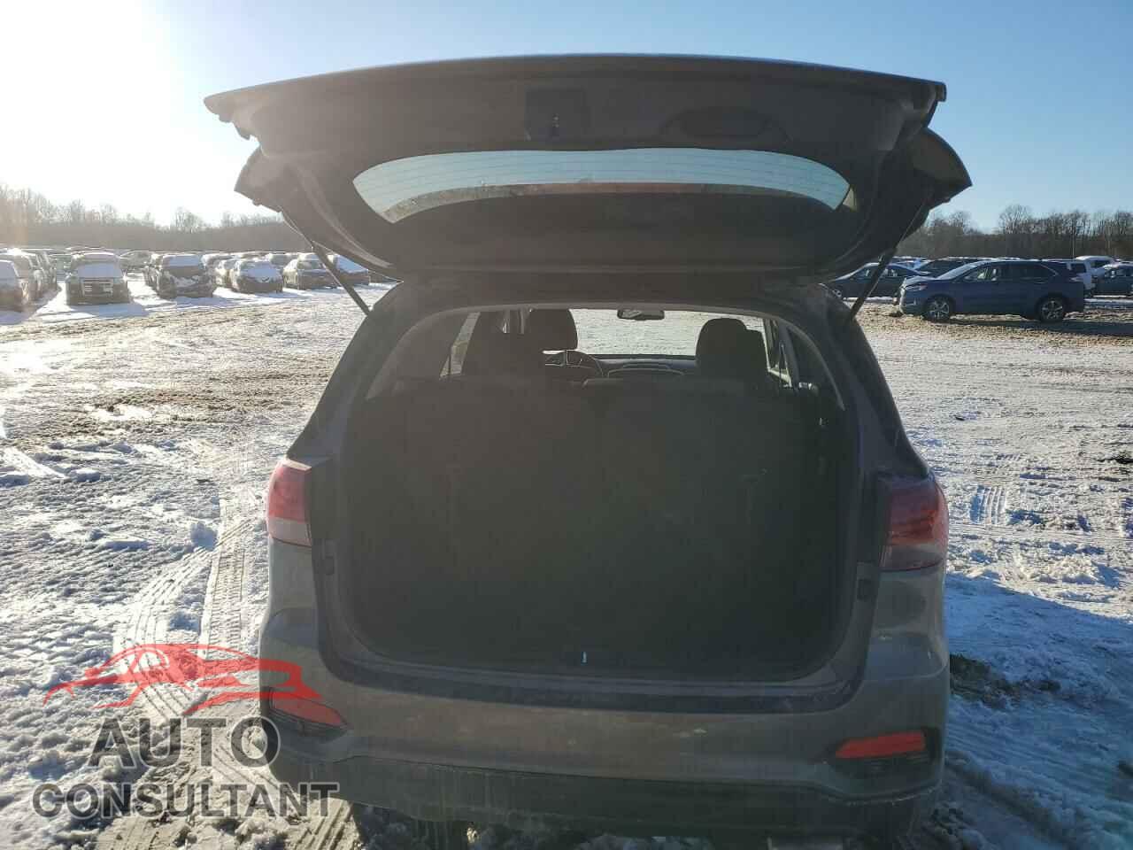 KIA SORENTO 2019 - 5XYPGDA38KG567984