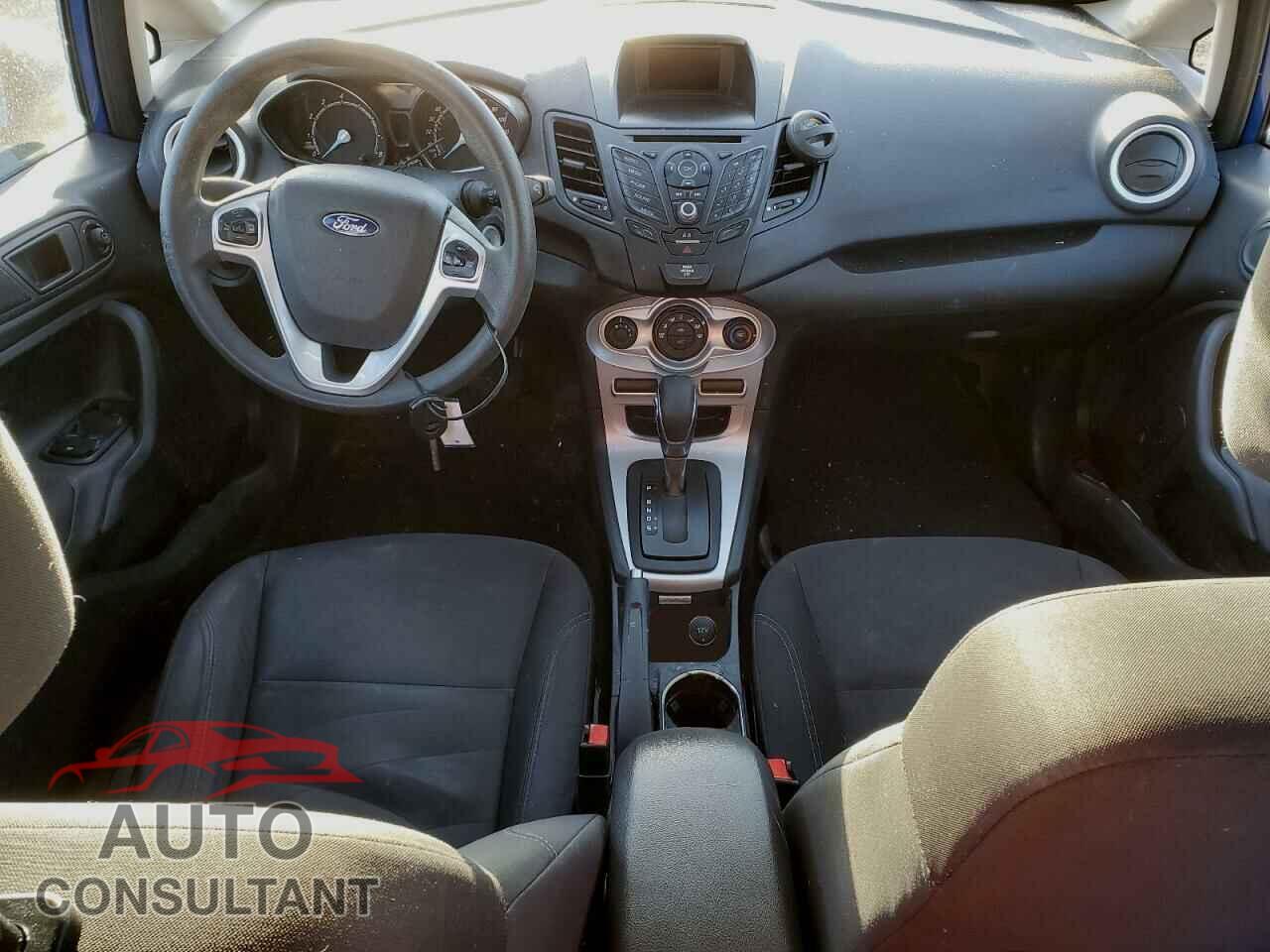 FORD FIESTA 2019 - 3FADP4BJ5KM122661