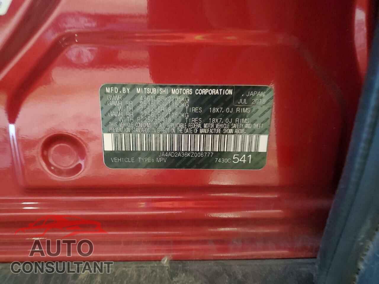 MITSUBISHI OUTLANDER 2019 - JA4AD2A36KZ006777