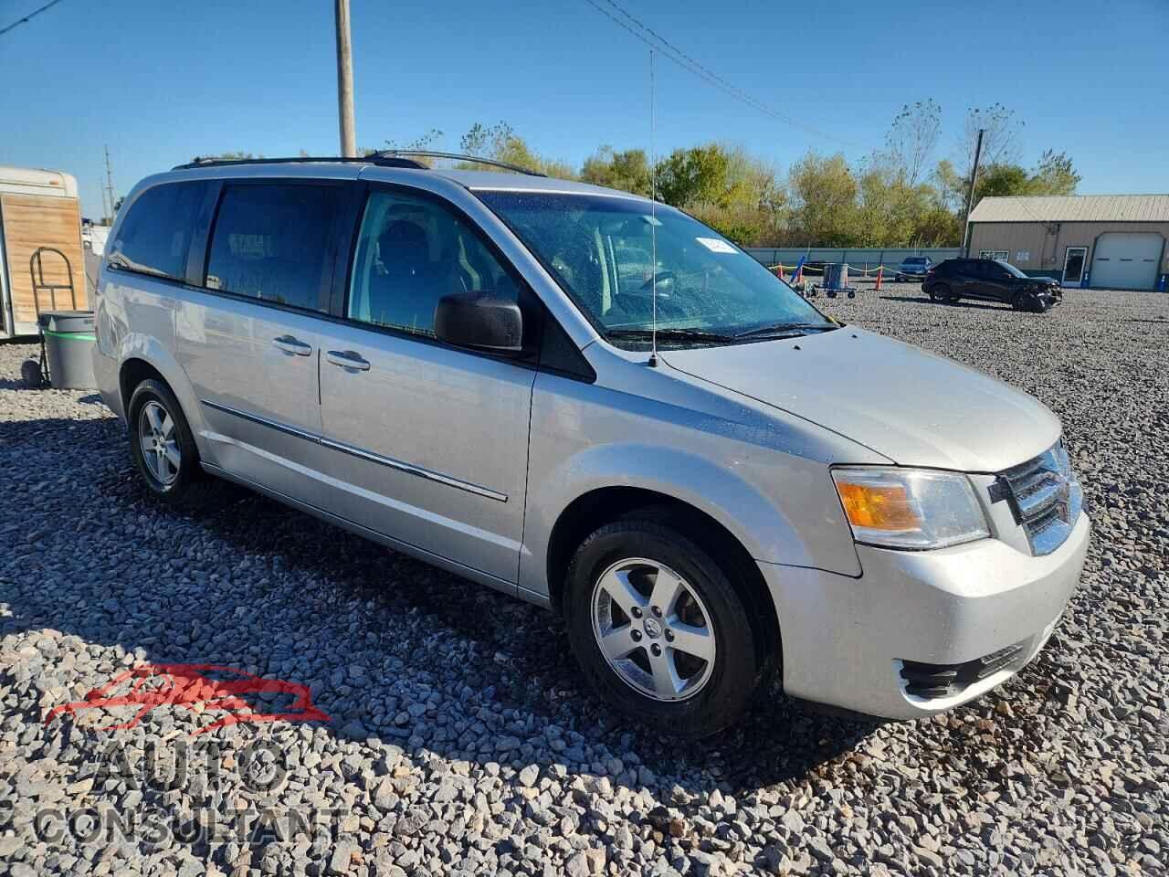 DODGE CARAVAN 2010 - 2D4RN5D11AR482917