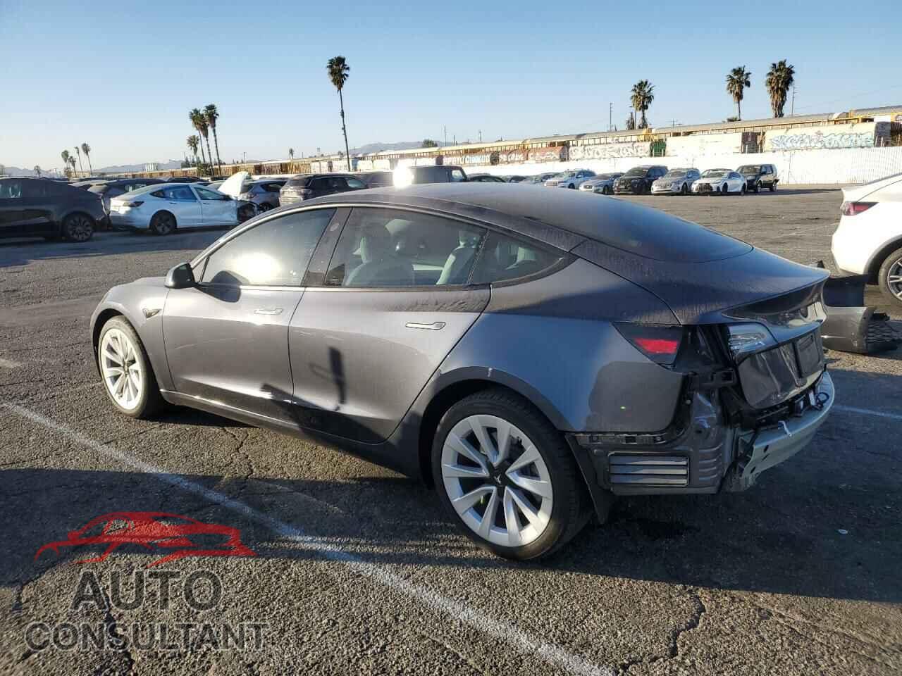 TESLA MODEL 3 2022 - 5YJ3E1EAXNF374601