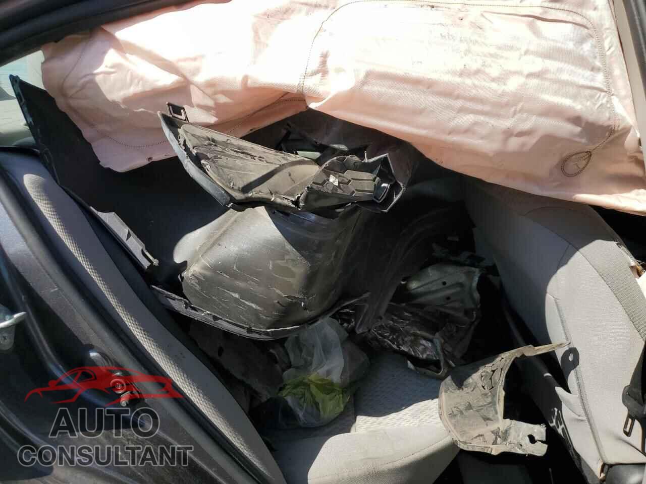HONDA CIVIC 2015 - 2HGFB2F55FH557964