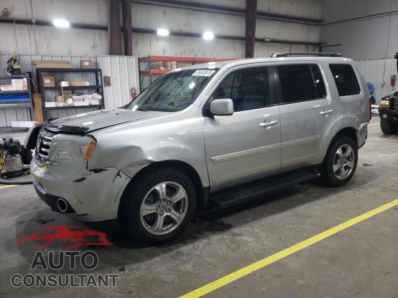 HONDA PILOT 2015 - 5FNYF4H48FB042975