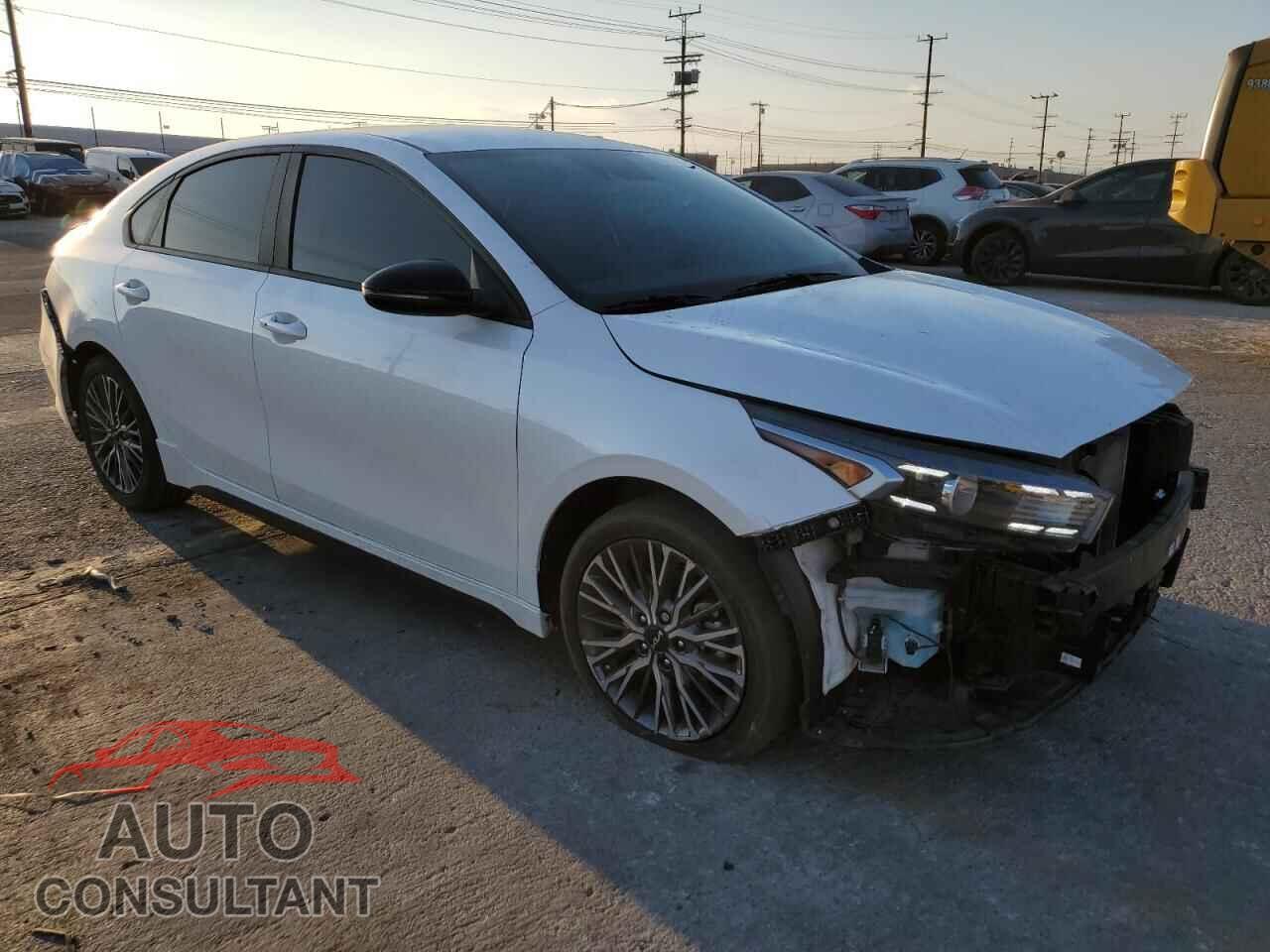KIA FORTE 2023 - 3KPF54AD3PE588532
