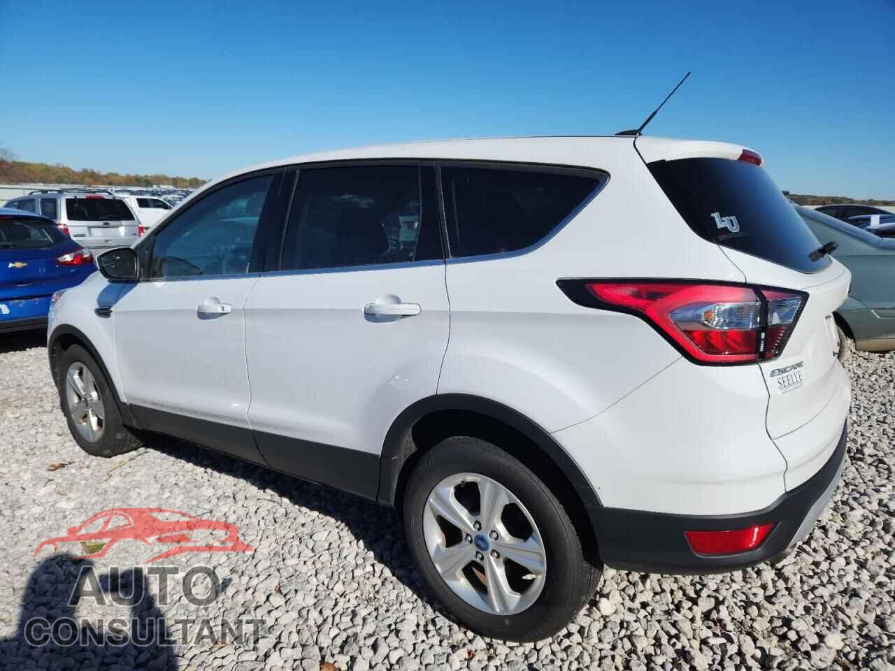 FORD ESCAPE 2017 - 1FMCU9GD7HUC87044
