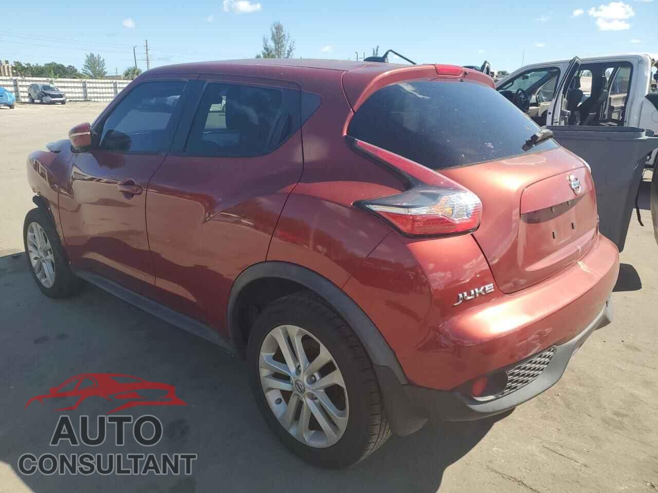 NISSAN JUKE 2015 - JN8AF5MR7FT511161