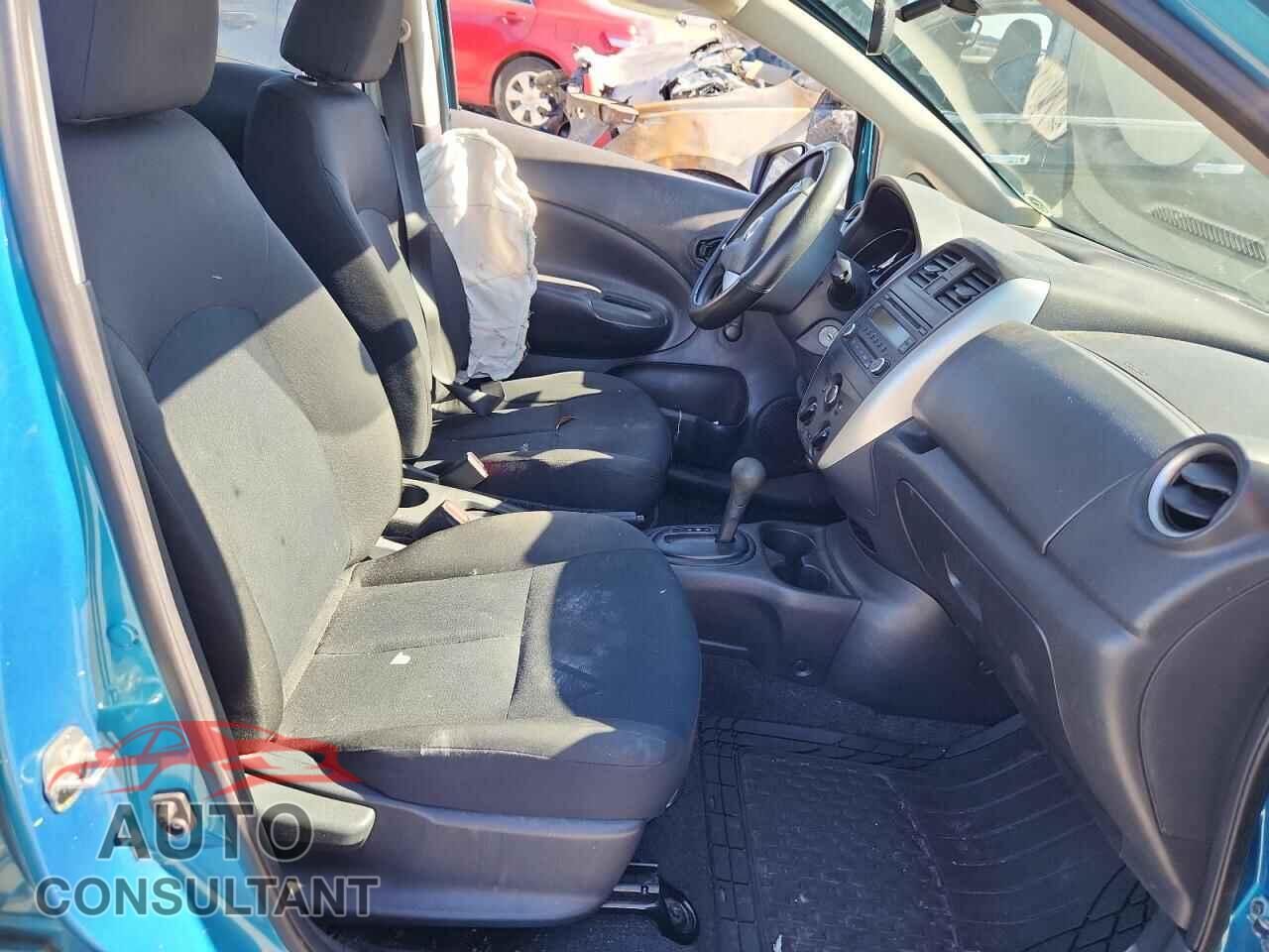NISSAN VERSA 2016 - 3N1CE2CP3GL376243