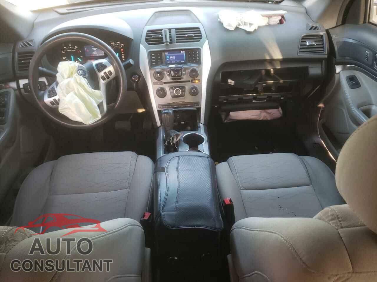 FORD EXPLORER 2015 - 1FM5K7B87FGB63879