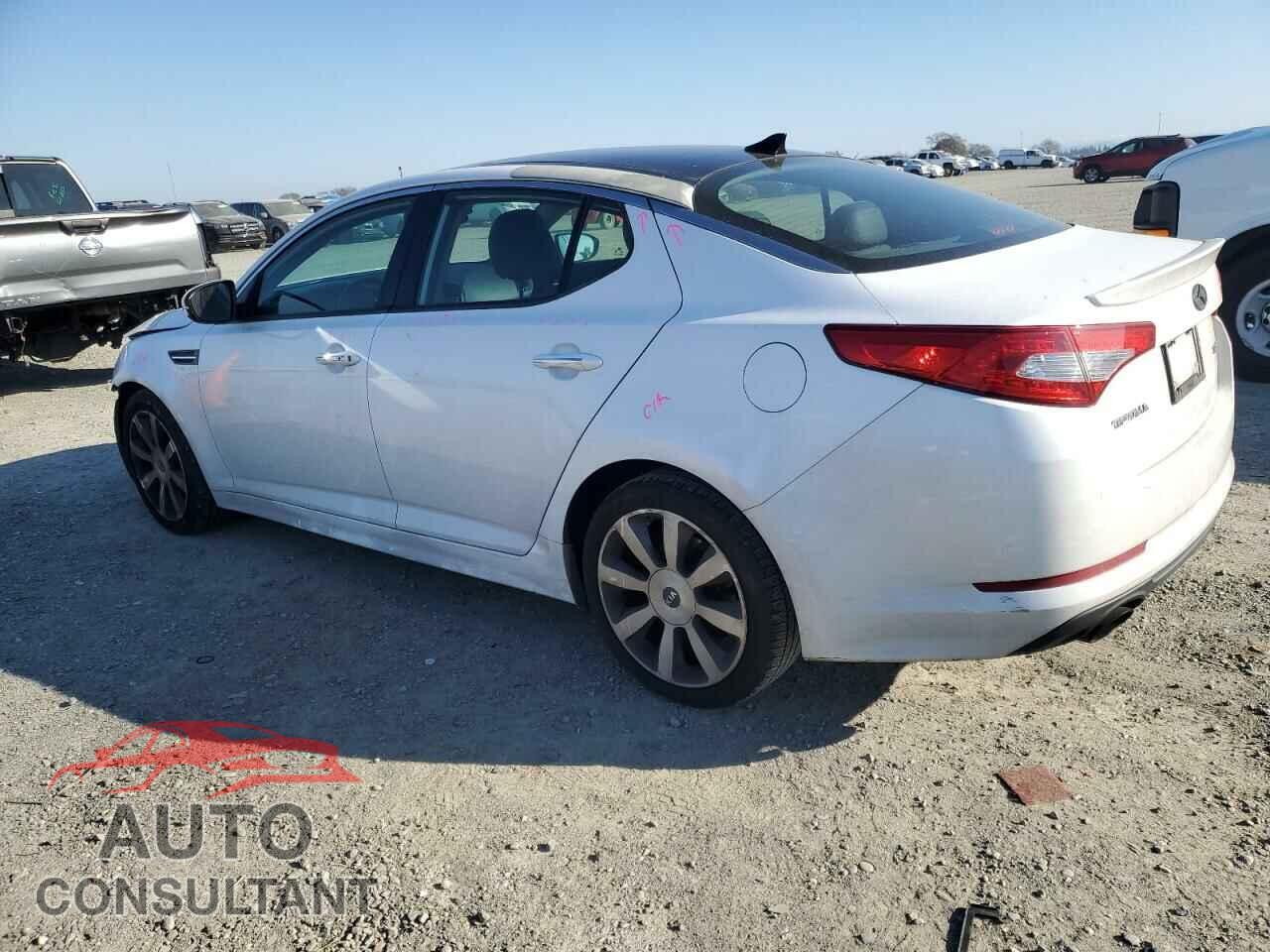 KIA OPTIMA 2013 - 5XXGR4A66DG125040