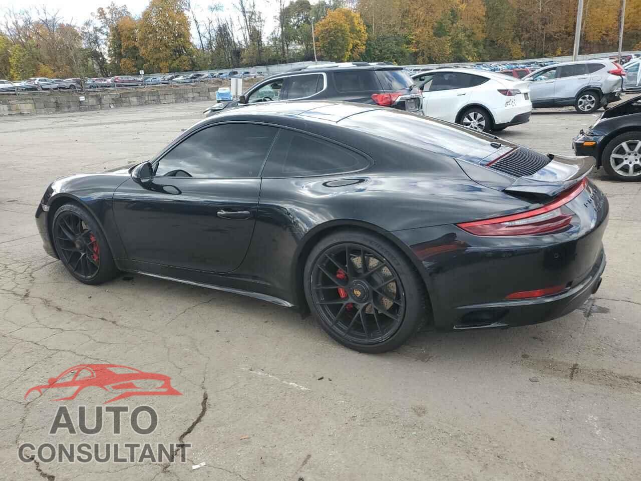 PORSCHE 911 2019 - WP0AB2A91KS115575
